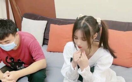 Chịch đứa em gái xinh đẹp là cách anh trai thất tình giải tỏa