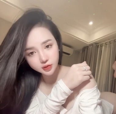 Chu Thúy Quỳnh sexy hơn khi được đụ