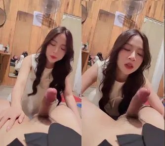 Clip cô sugar baby quyến rũ với làn da mịn màng